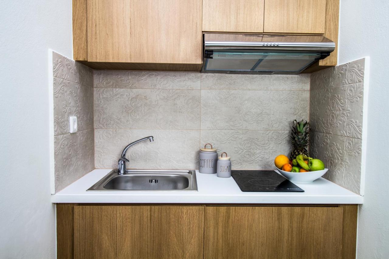 Elia Stalos Apartments 外观 照片